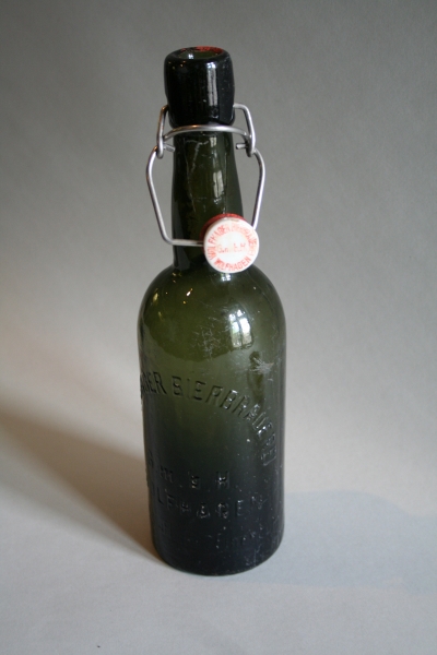 Rund hundert Jahre alt ist diese Flasche der ehemaligen Wolfhager Brauerei
